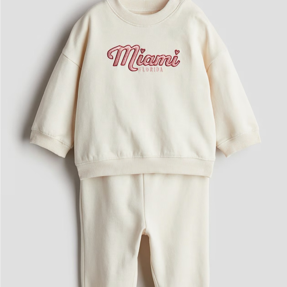 H&M Cream Kids Sweatshirt and sweatpants Set Miami Florida